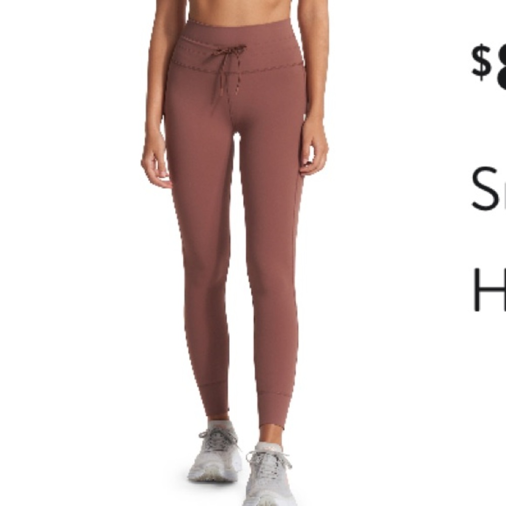 •VUORI DAILY LEGGINGS•